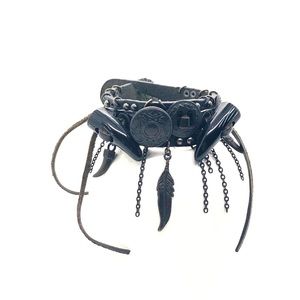 Arizona Freedoms Japan grunge leather bracelet
